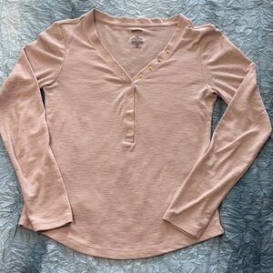 144. Sonoma Women's Blush Long Sleeve V-Neck Top